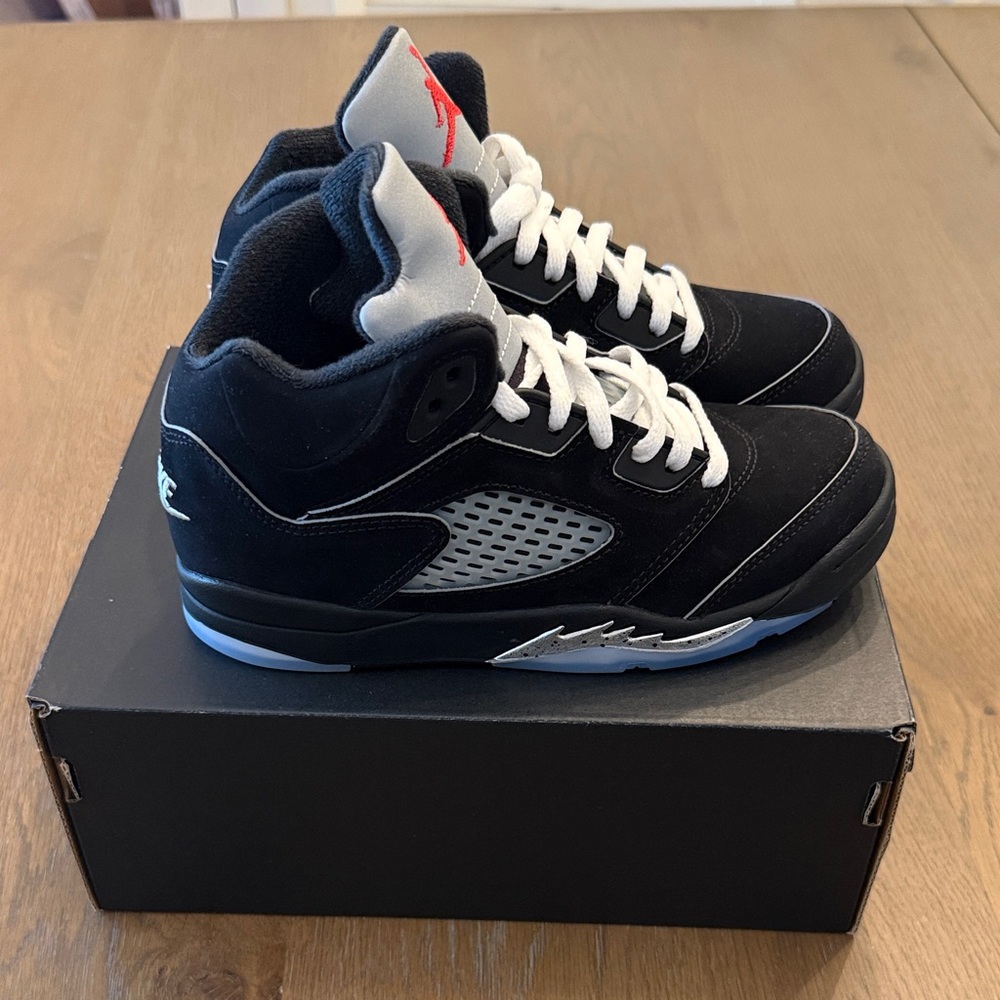 Jordan 5 Retro OG Black and Metallic Silver